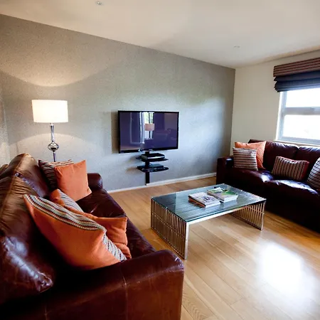 Chelmsford Serviced Apartments Exterior photo